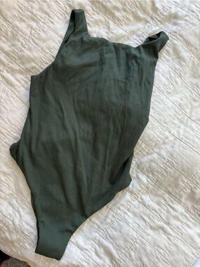 NWT SET X VOLCOM ONE PIECE
